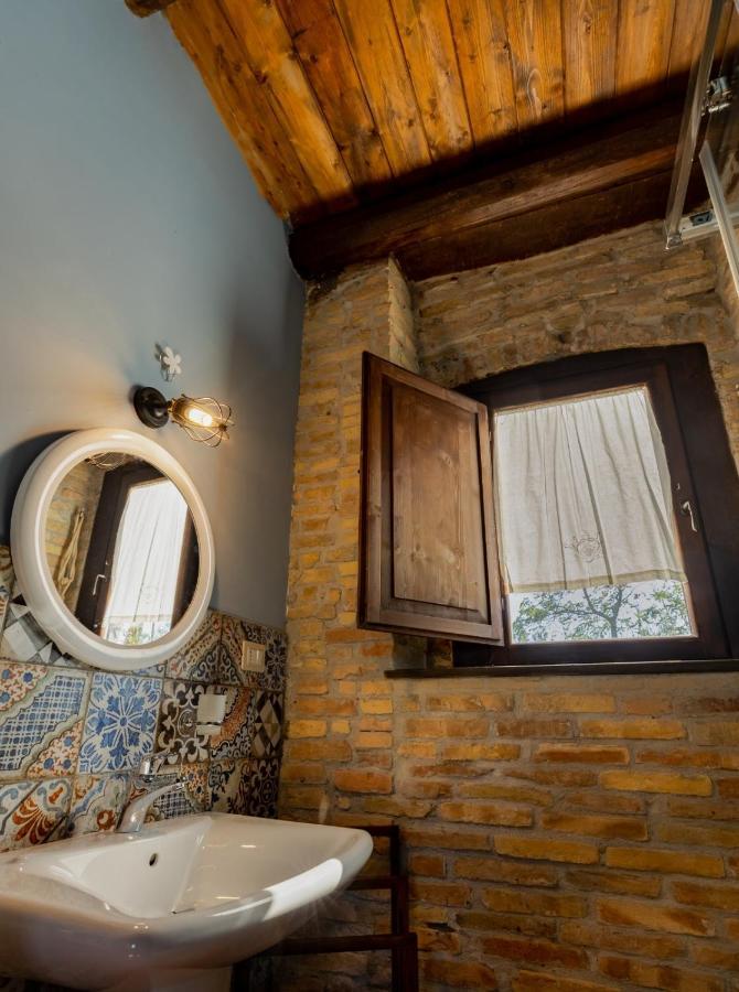 Castello Di Petecciano B&B 莫斯西亚诺·圣安吉罗 外观 照片